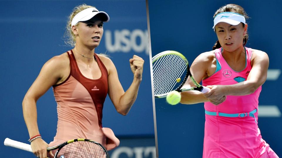 Caroline Wozniacki (kiri) hadapi Peng Shuai di semifinal US Open 2014.. - INDOSPORT